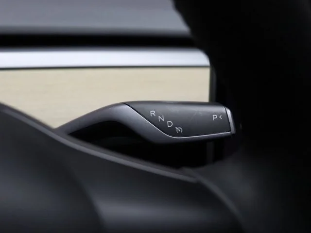 SEMINUEVOS TESLA Model Y a Estados en autogozo