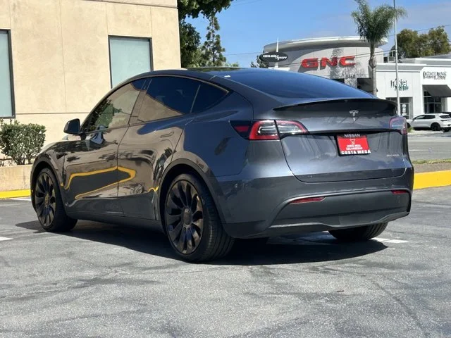 SEMINUEVOS TESLA Model Y a Estados en autogozo
