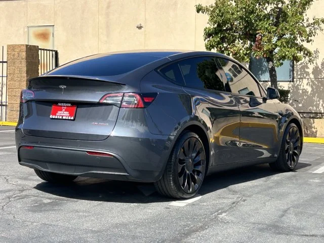 SEMINUEVOS TESLA Model Y a Estados en autogozo