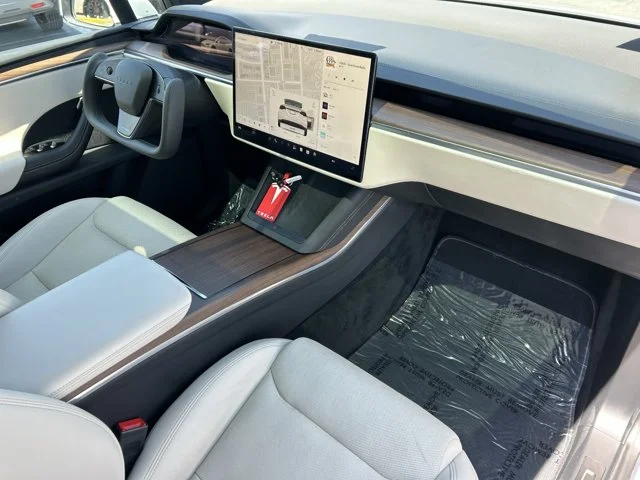 SEMINUEVOS TESLA Model X a Estados en autogozo