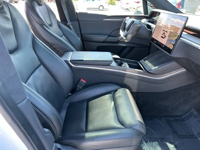 SEMINUEVOS TESLA Model X a Estados en autogozo
