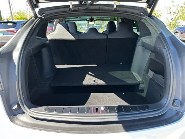 SEMINUEVOS TESLA Model X a Estados en autogozo