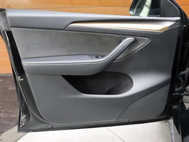 SEMINUEVOS TESLA Model Y a Estados en autogozo