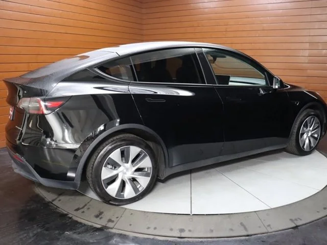 SEMINUEVOS TESLA Model Y a Estados en autogozo