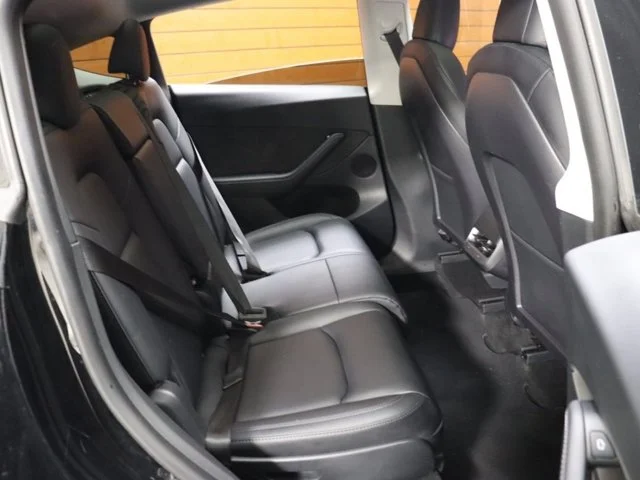 SEMINUEVOS TESLA Model Y a Estados en autogozo