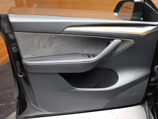 SEMINUEVOS TESLA Model Y a Estados en autogozo