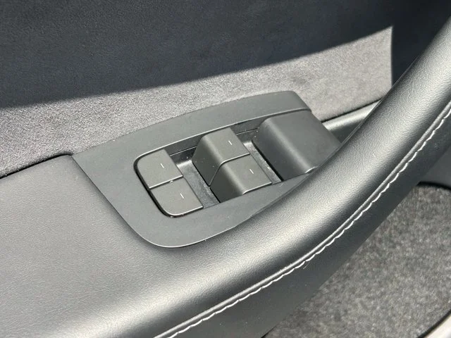 SEMINUEVOS TESLA Model Y a Estados en autogozo
