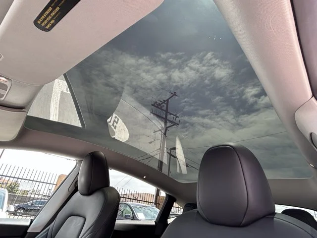 SEMINUEVOS TESLA Model Y a Estados en autogozo