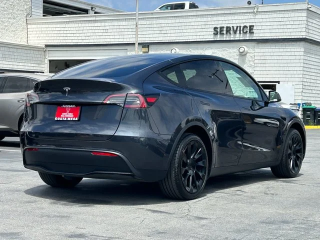 SEMINUEVOS TESLA Model Y a Estados en autogozo