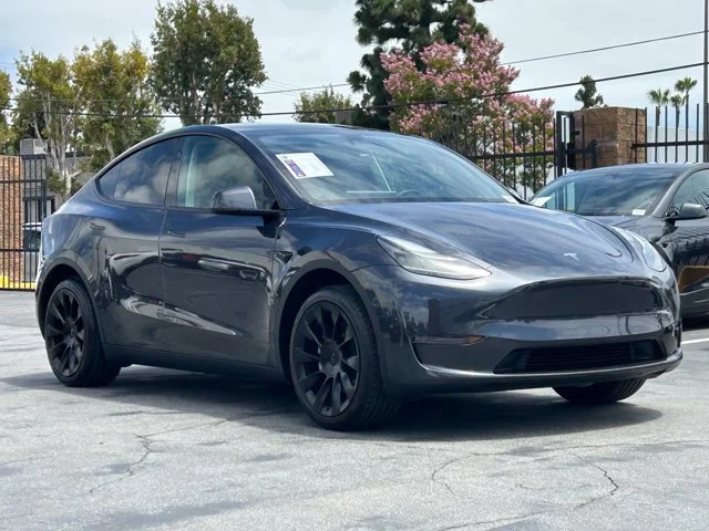 SEMINUEVOS TESLA Model Y a Estados en autogozo