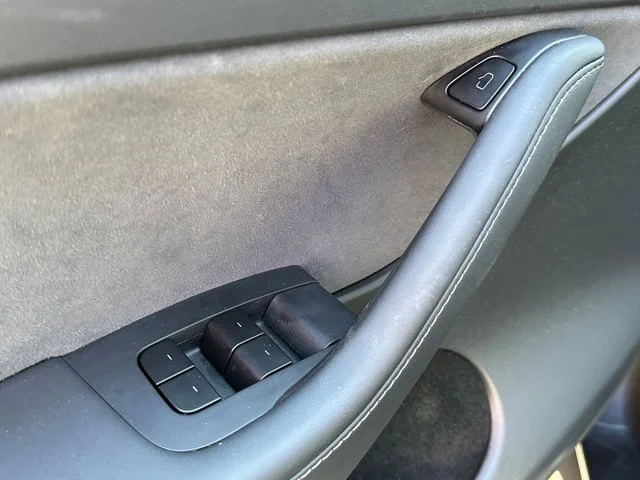 SEMINUEVOS TESLA Model Y a Estados en autogozo