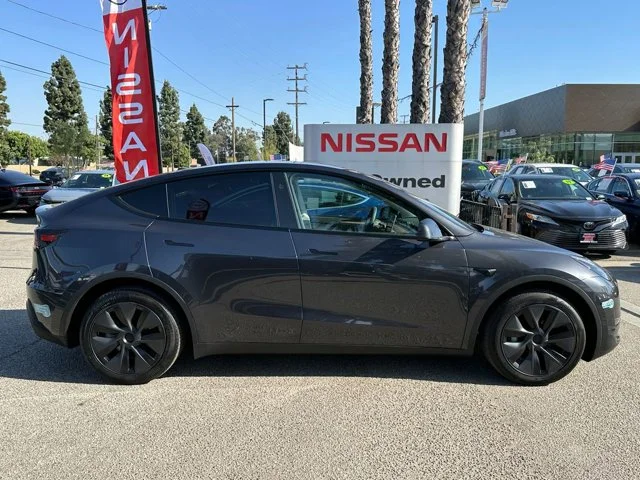 SEMINUEVOS TESLA Model Y a Estados en autogozo