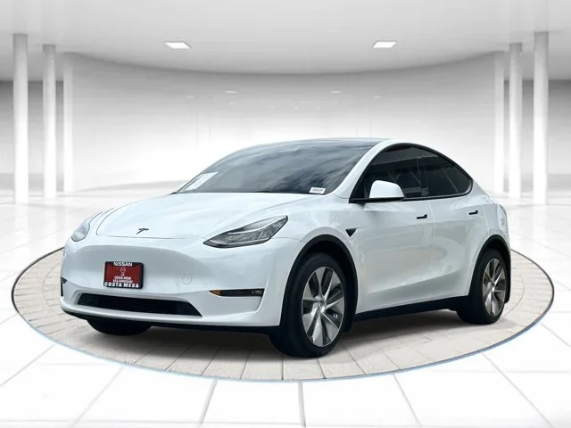 SEMINUEVOS TESLA Model Y a Estados en autogozo