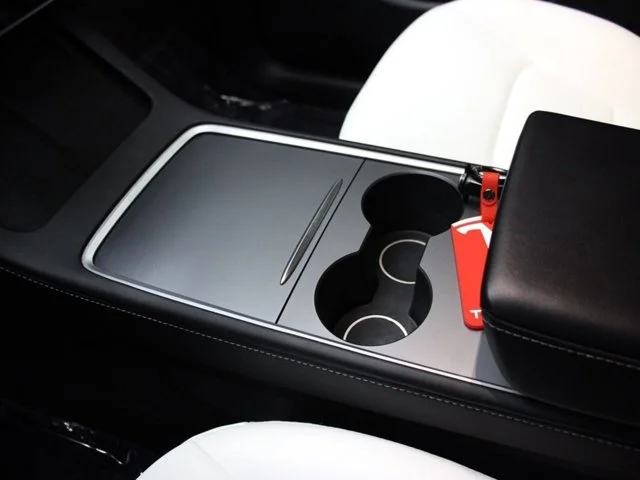 SEMINUEVOS TESLA Model Y a Estados en autogozo