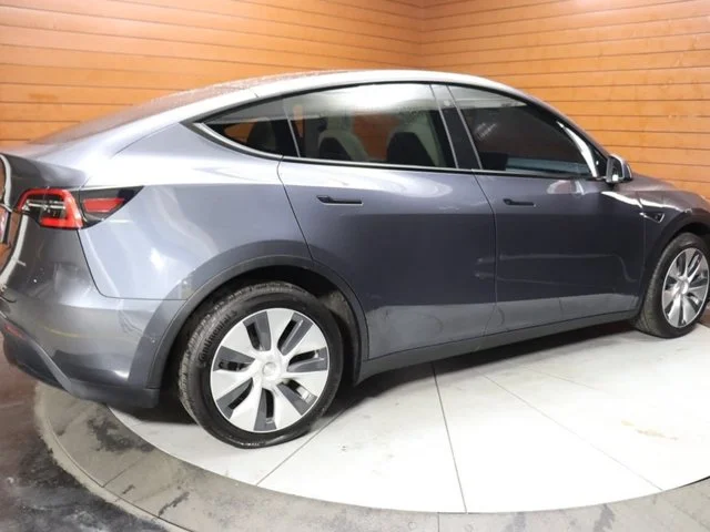 SEMINUEVOS TESLA Model Y a Estados en autogozo