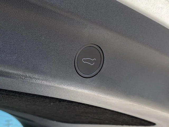 SEMINUEVOS TESLA Model Y a Estados en autogozo