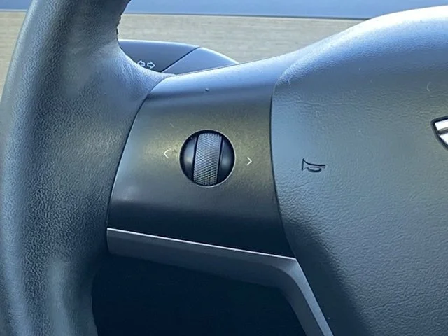 SEMINUEVOS TESLA Model Y a Estados en autogozo