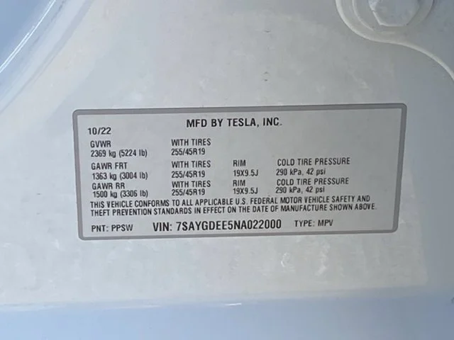 SEMINUEVOS TESLA Model Y a Estados en autogozo