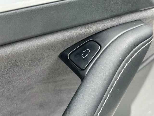 SEMINUEVOS TESLA Model Y a Estados en autogozo