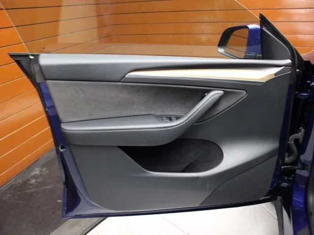 SEMINUEVOS TESLA Model Y a Estados en autogozo