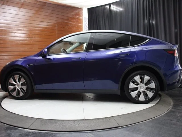 SEMINUEVOS TESLA Model Y a Estados en autogozo