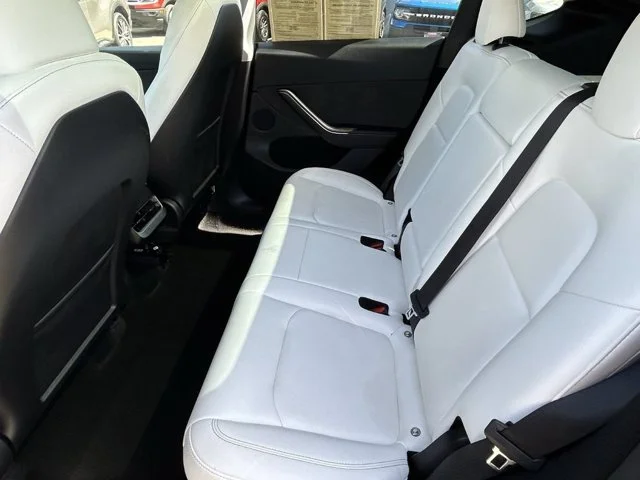 SEMINUEVOS TESLA Model Y a Estados en autogozo