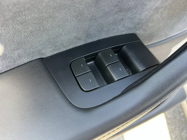 SEMINUEVOS TESLA Model Y a Estados en autogozo