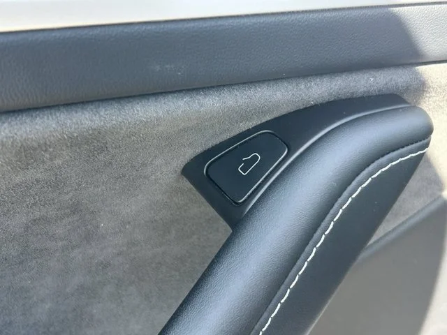 SEMINUEVOS TESLA Model Y a Estados en autogozo