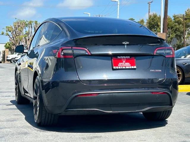 SEMINUEVOS TESLA Model Y a Estados en autogozo