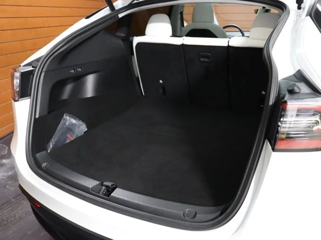 SEMINUEVOS TESLA Model Y a Estados en autogozo