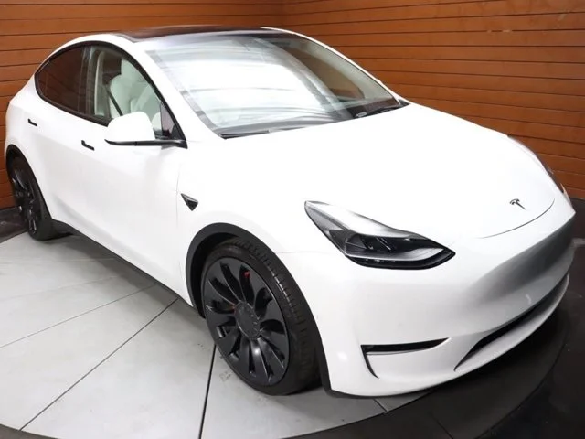 SEMINUEVOS TESLA Model Y a Estados en autogozo