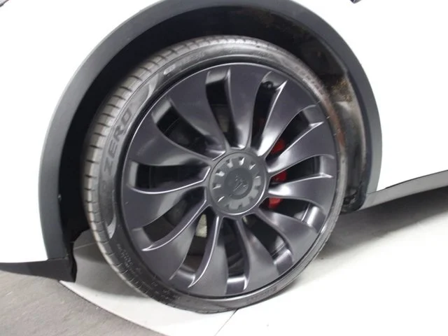 SEMINUEVOS TESLA Model Y a Estados en autogozo