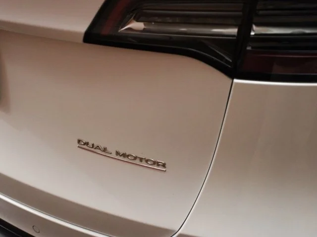 SEMINUEVOS TESLA Model Y a Estados en autogozo