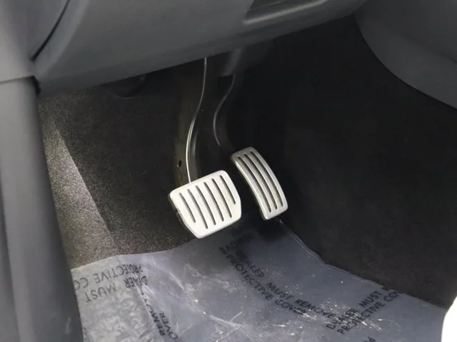 SEMINUEVOS TESLA Model Y a Estados en autogozo