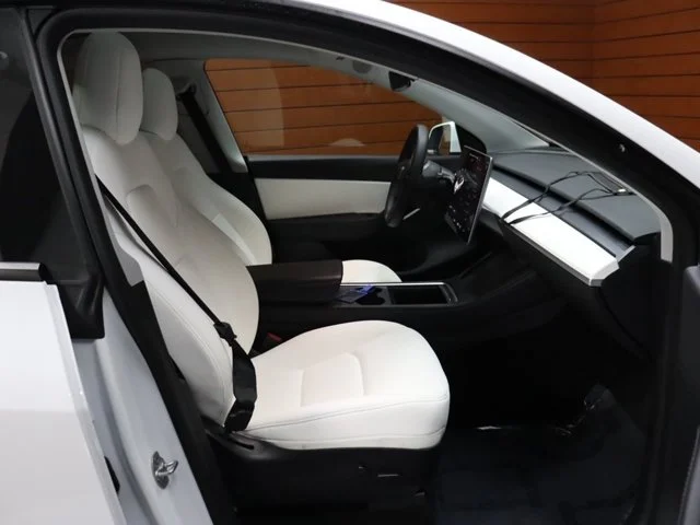 SEMINUEVOS TESLA Model Y a Estados en autogozo