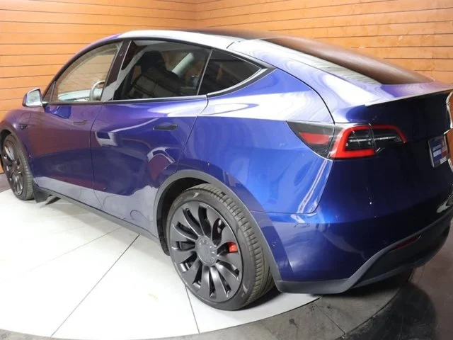 SEMINUEVOS TESLA Model Y a Estados en autogozo