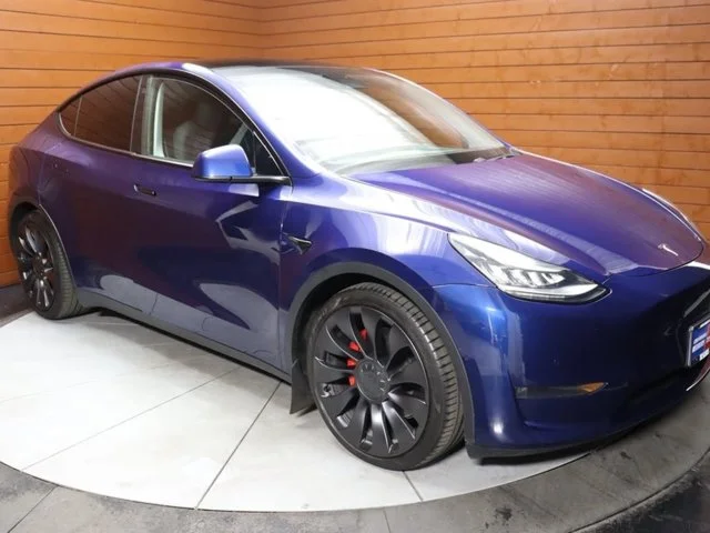 SEMINUEVOS TESLA Model Y a Estados en autogozo