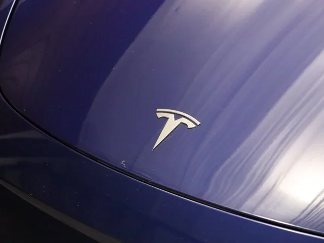SEMINUEVOS TESLA Model Y a Estados en autogozo