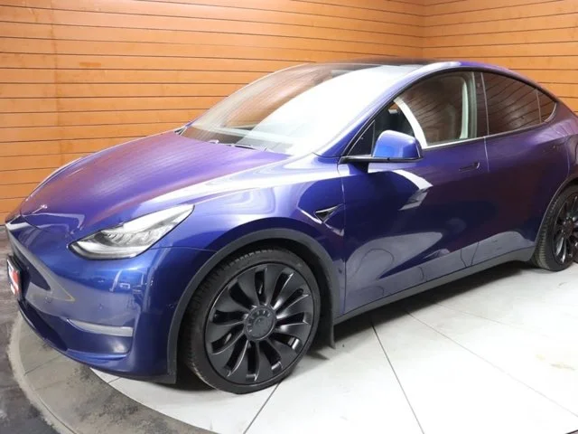 SEMINUEVOS TESLA Model Y a Estados en autogozo