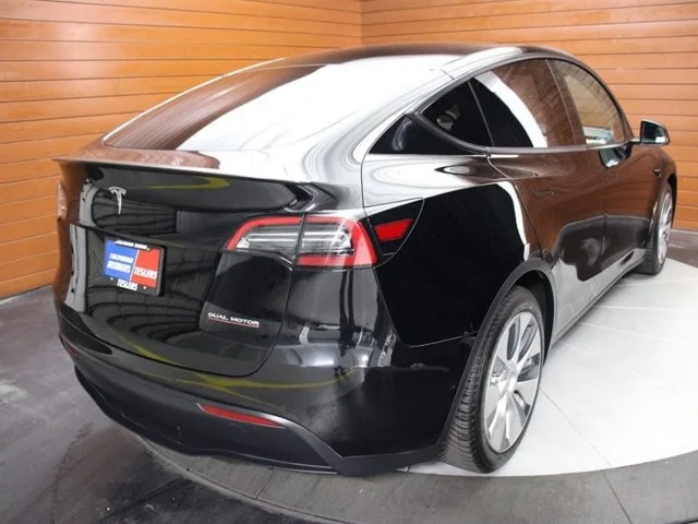 SEMINUEVOS TESLA Model Y a Estados en autogozo