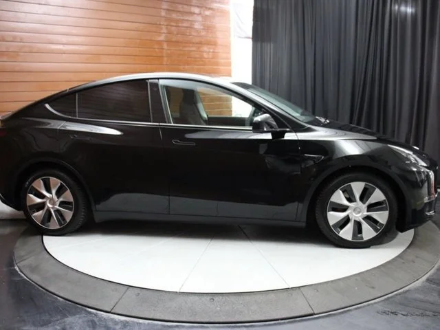 SEMINUEVOS TESLA Model Y a Estados en autogozo