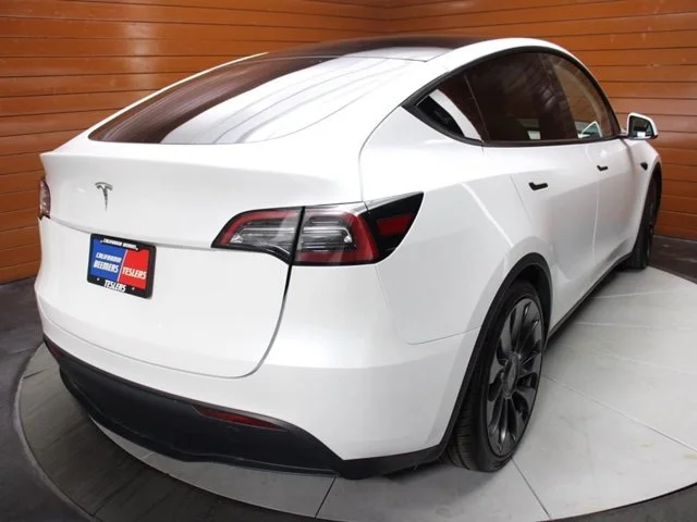 SEMINUEVOS TESLA Model Y a Estados en autogozo