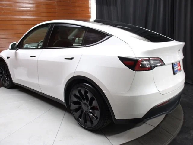 SEMINUEVOS TESLA Model Y a Estados en autogozo