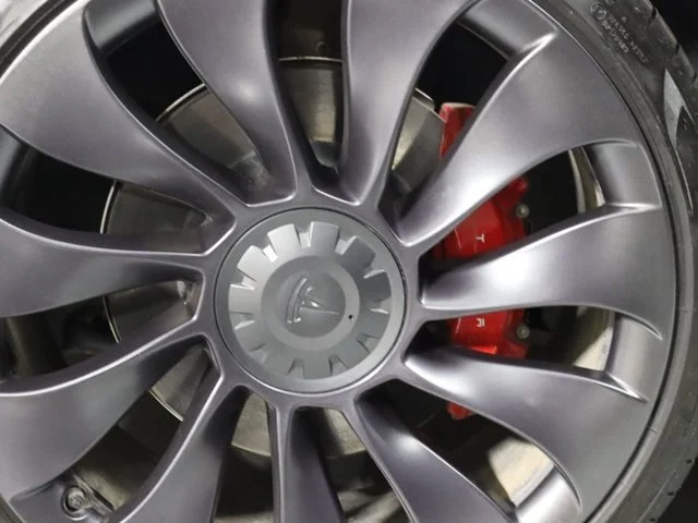 SEMINUEVOS TESLA Model Y a Estados en autogozo