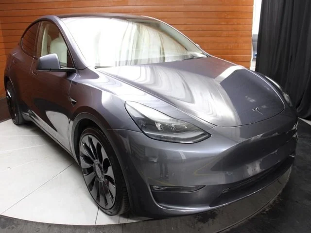 SEMINUEVOS TESLA Model Y a Estados en autogozo