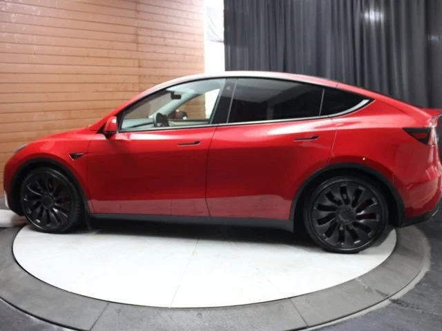 SEMINUEVOS TESLA Model Y a Estados en autogozo