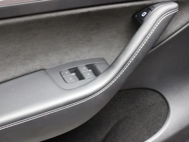 SEMINUEVOS TESLA Model Y a Estados en autogozo