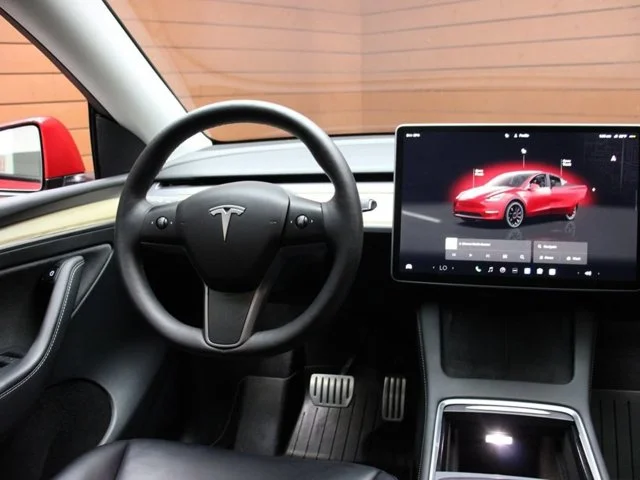 SEMINUEVOS TESLA Model Y a Estados en autogozo