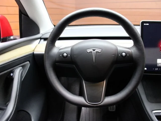 SEMINUEVOS TESLA Model Y a Estados en autogozo