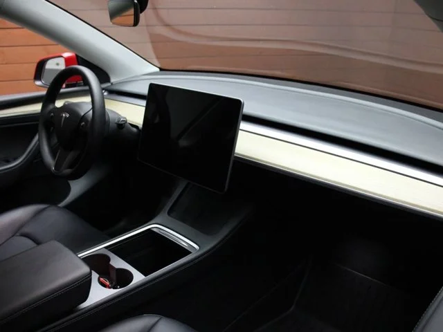 SEMINUEVOS TESLA Model Y a Estados en autogozo